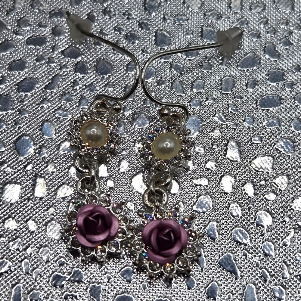 "5/$40" 2 Pairs Rhinestone Pink Flower/Violin Silver Tone Dangle Earrings - Picture 5 of 8
